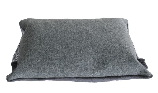 Sleeping Cat XL 60x45 Seng med Dyne