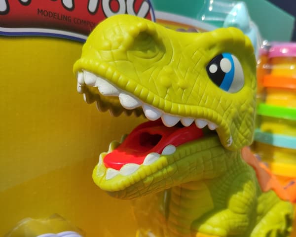DINOSAURIEPLASTDEG + TILLBEHÖR