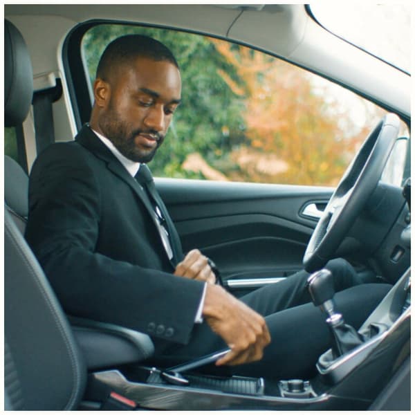 Motorola MA1 Android Auto -autosovitin musta