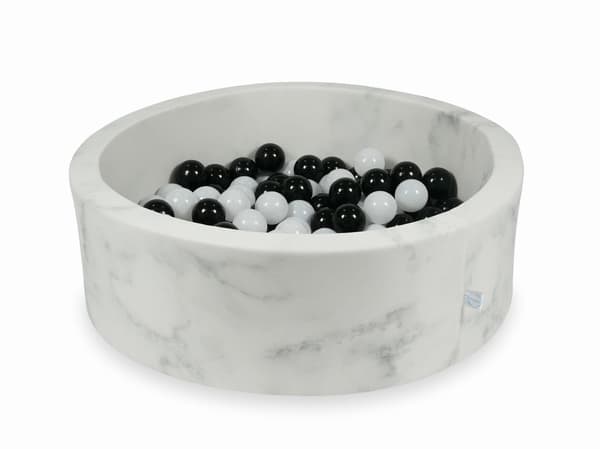 Tør pool 90x30 marmor med 200 bolde: sort, hvid sweater