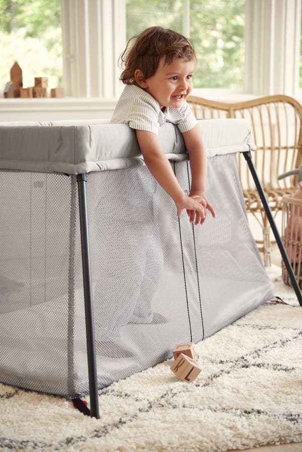 BABYBJORN - LIGHT resesäng - silver