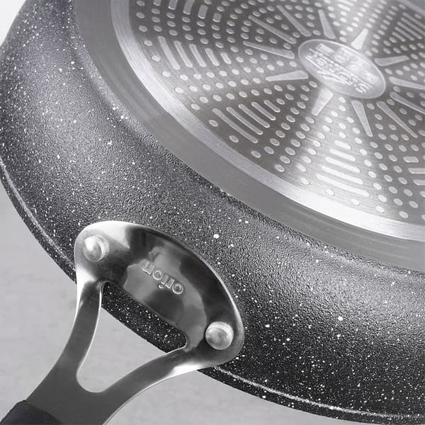 Sliplet granit stegepande STONER 24 cm