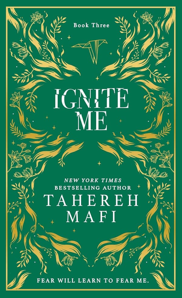 IgniteMe. Shatter Me Collectors Editions