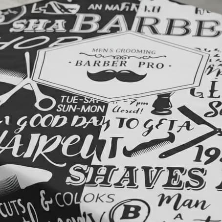 Barbermantel för en stor hårsalong