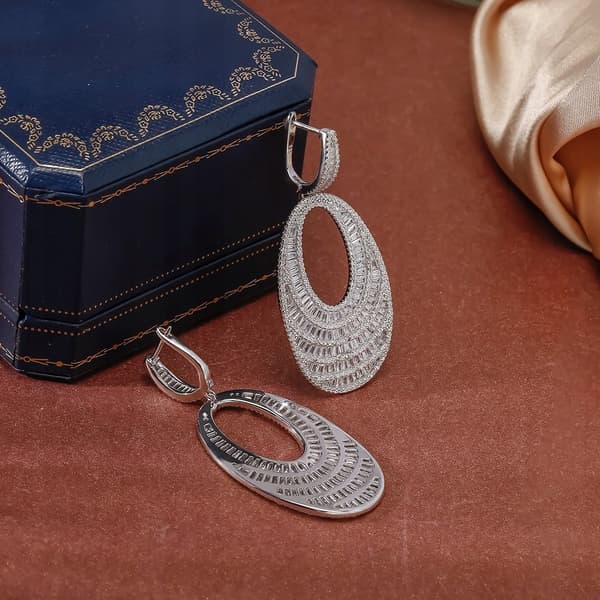 Elegantit soikeat korvakorut S925