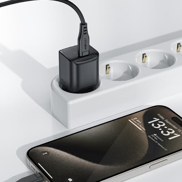 Mini GaN PD 20W USB-C vægoplader sort