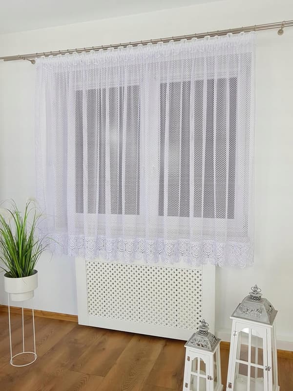 Færdig gardin 400x160 cm af net - lige