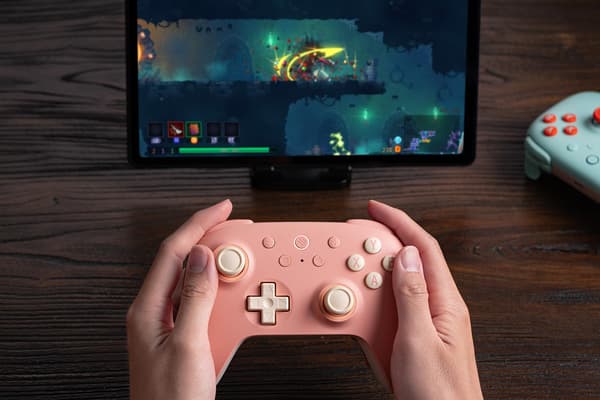 8BitDo Ultimate 2C langaton ohjain, Peach (RET00472)