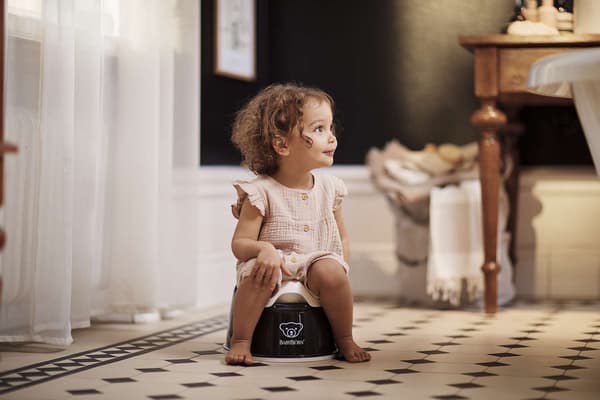 BABYBJÖRN - Smart potte - sort