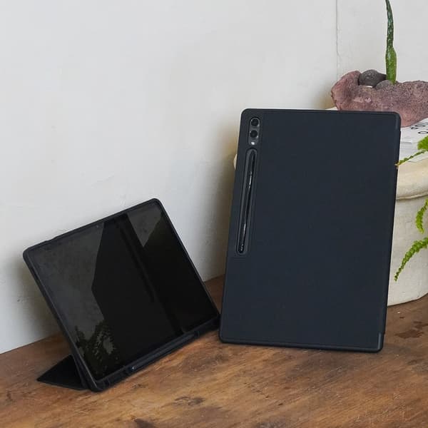 Araree A Folio-etui til Samsung Galaxy Tab S11, sort