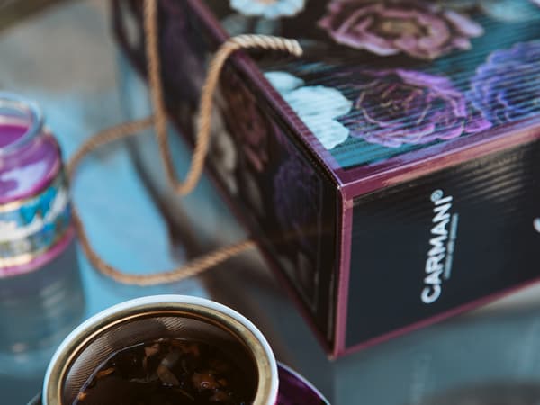 Sæt med 2 kopper og underkopper - Blomsterhistorie (CARMANI)