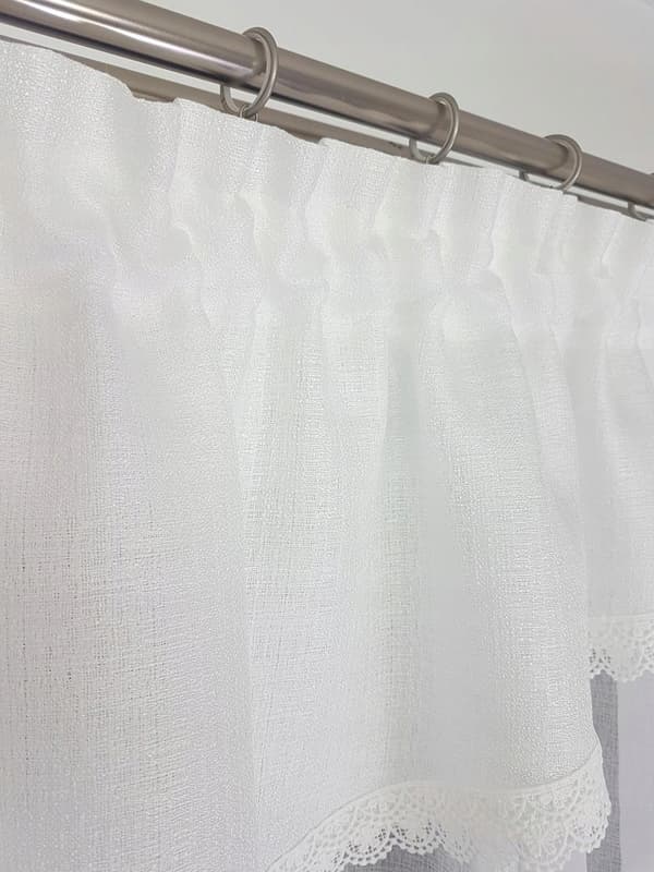 Køksgardin med folder og roset