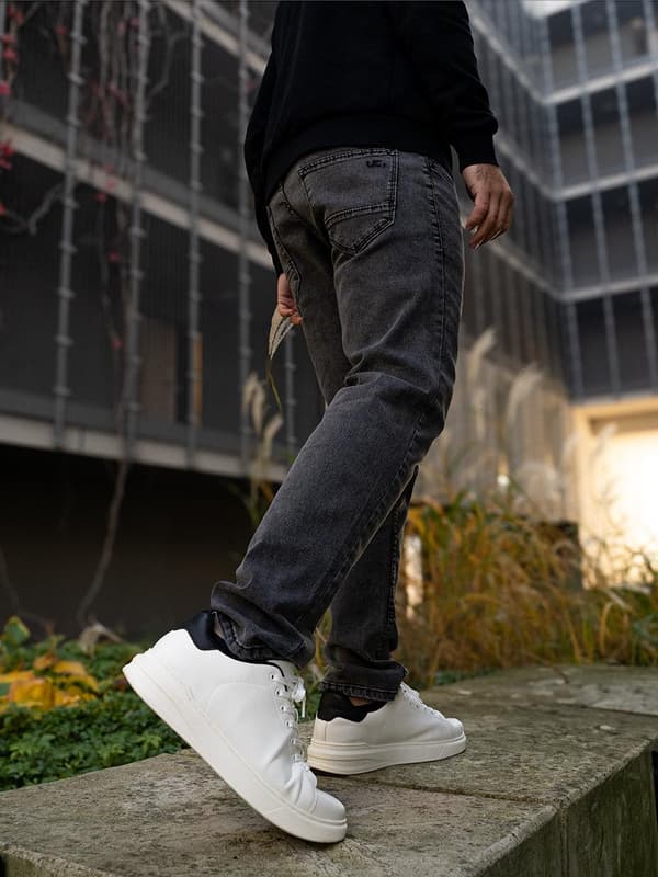 Mörkgrå herrjeans UrbanCity med ficklogotyp 32