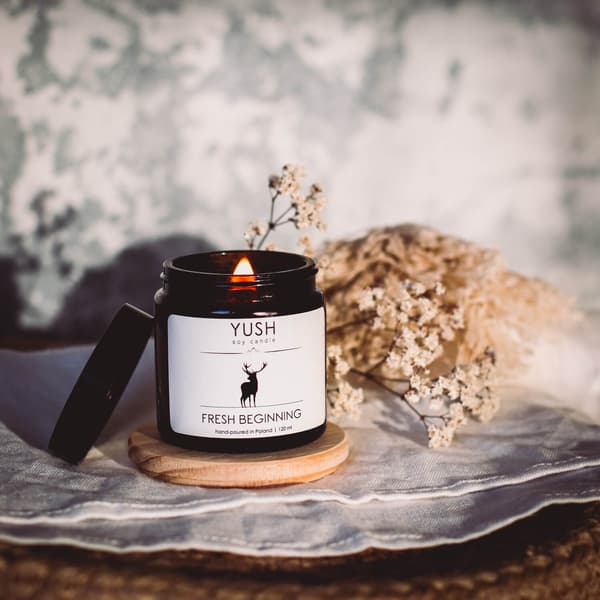 Frisk begyndelse - SOJALYS VILDE BLOMSTER 100% SOJAVOKS - YUSH - 120ml