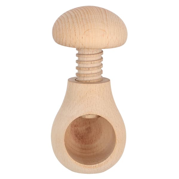 Tränötknäppare med svampar