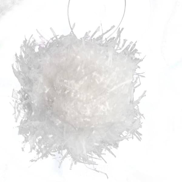 Sæt med 6 hvide styrofoam sneboldkugler 6 cm