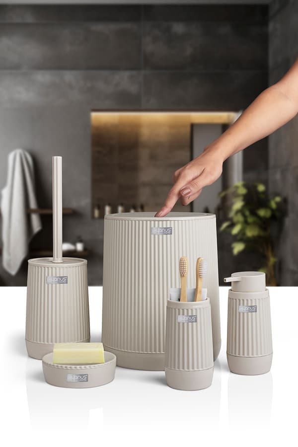 Nida badrumsset med 5 delar, beige