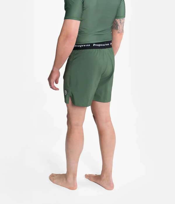 Progress Academy Khaki -shortsit M
