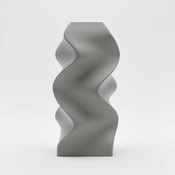 Dekorativ bølget grå vase til blomster, spiralformet, elegant