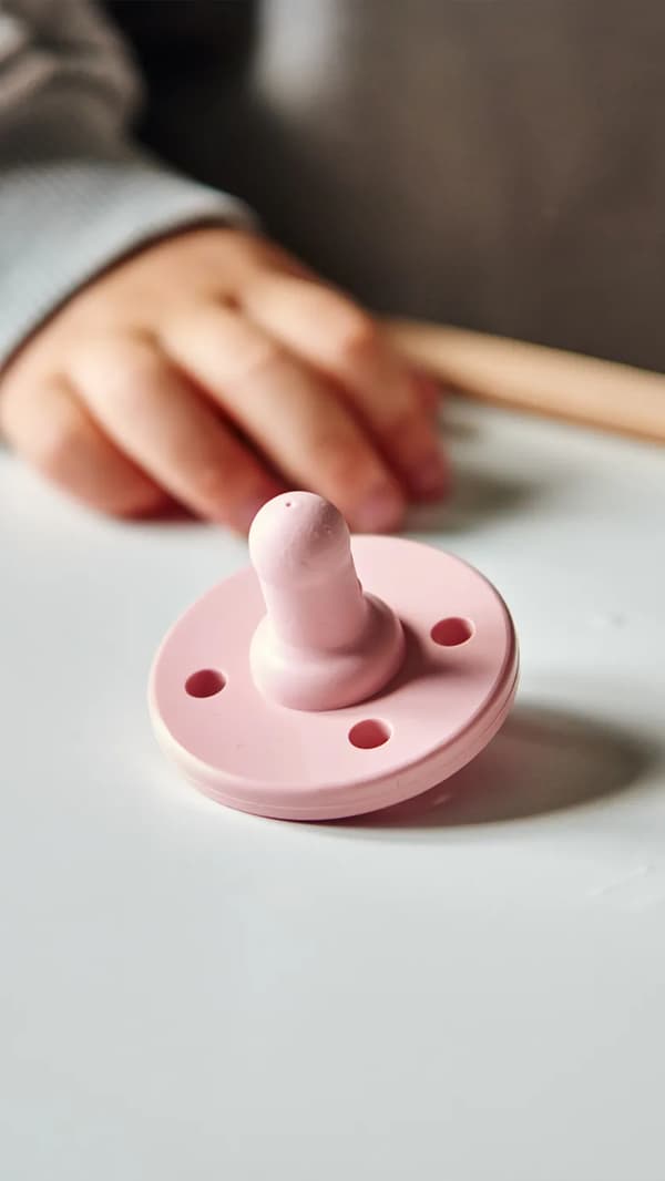 Silikon Dynamisk Napp 2 st MinikOiOi Rosa 0-24m