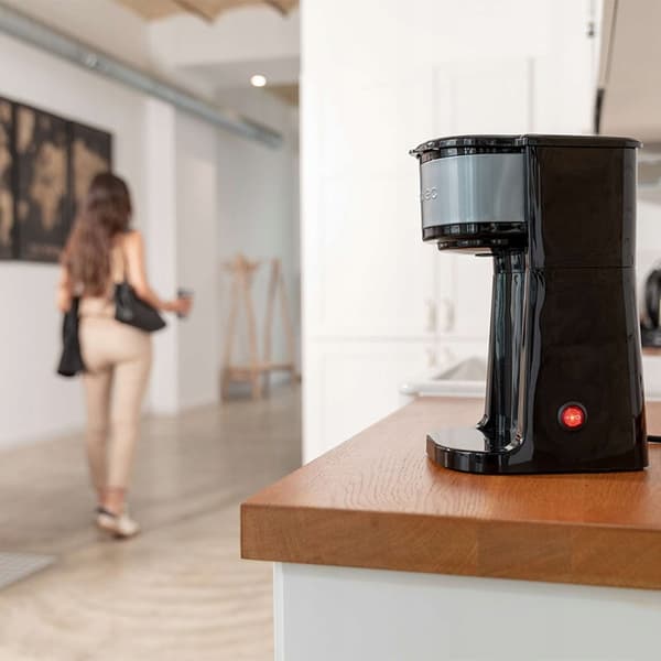 Cecotec Coffee 66 Drop & Go automatisk trykkaffemaskine