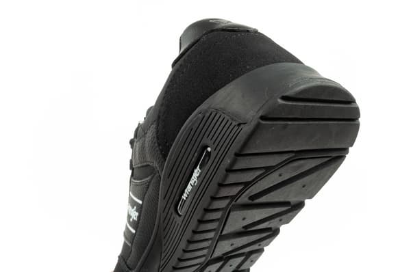 Wrangler Stanley Low Triple Black [20253023.11A] år 43