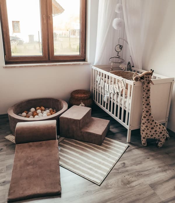 Dry pool 110x40 fløjlsblød mørk beige uden bolde