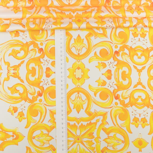 Gul majolica silke chiffonstof