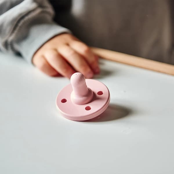 Silikon Dynamisk Napp 2 st MinikOiOi Rosa 0-24m
