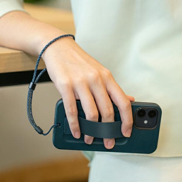 UNIQ Heldro Etui med Rem til iPhone 12/12 Pro, Hvid