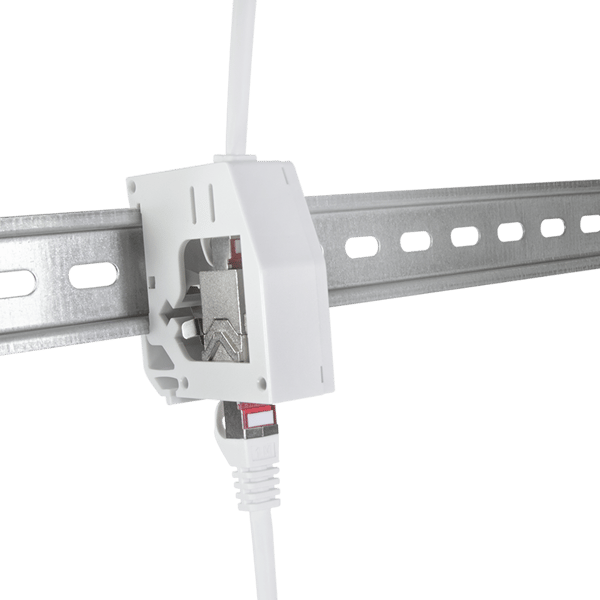 Keystone-sovitin DIN-kiskoon Cat.6A, 2x RJ45 B/B-liitin Cat.5e, suojattu