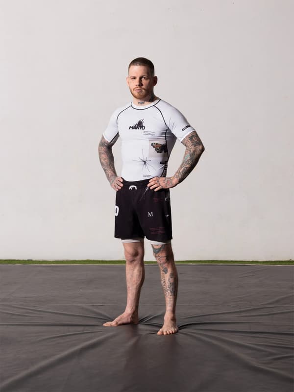 MANTO Rashguard Lyhythihainen OVERCOME Valkoinen S