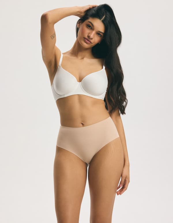 Q1.12 SPACER Esotiq vadderad bh | creme 85D