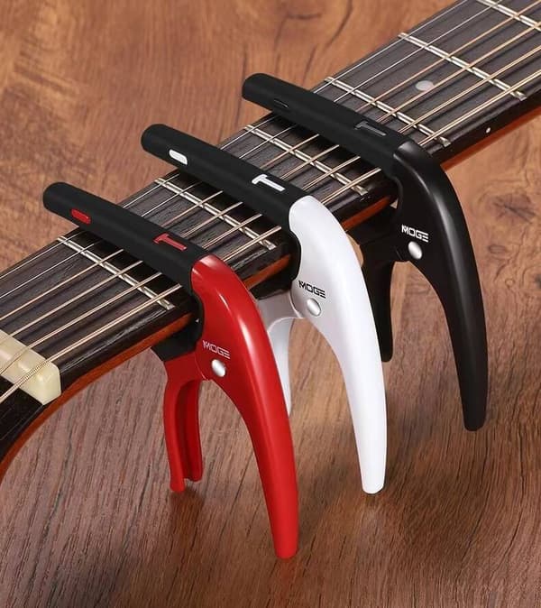 Capo för elektroakustisk gitarr MOGE MC-3 Svart
