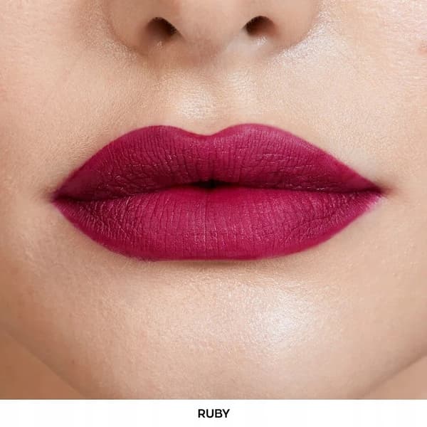 Avon - Hydra Ruby läppstift med hyaluronsyra