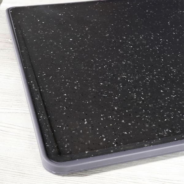 SVART PLASTSKÄRBRÄDA FÖR GRÖNSAKER OCH KÖTT 33X23 CM