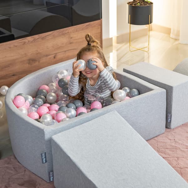 KiddyMoon plastbollar 7 cm grå 700 leksaksbollar set