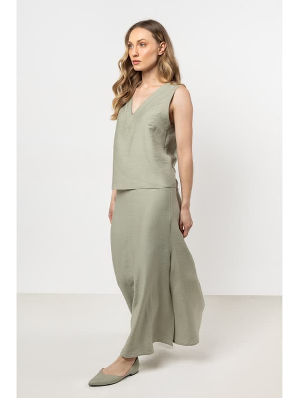 Enkel sommerbluse med brede stropper - salvie S