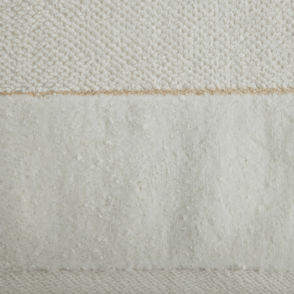 Fleshy Aria Cream Badhandduk 70x140 cm
