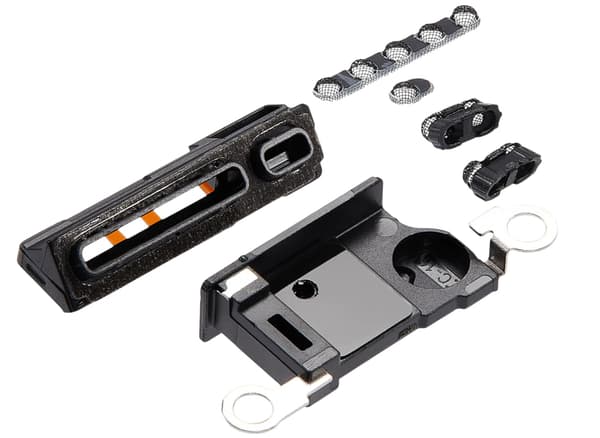 iPhone 16 Pro Max multimediahögtalare mikrofongaller summergaller
