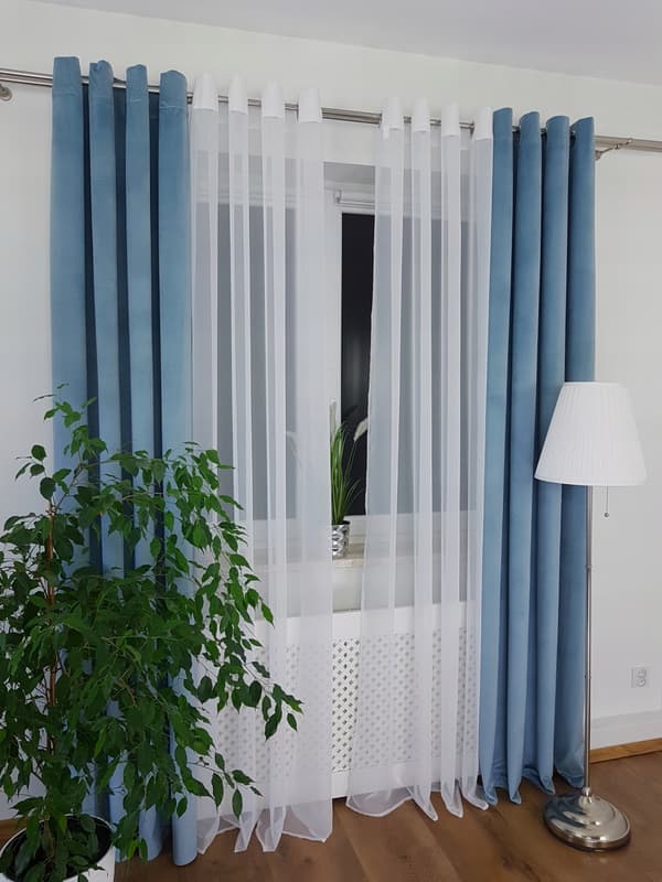 Fløjlsgardin - pastelblå