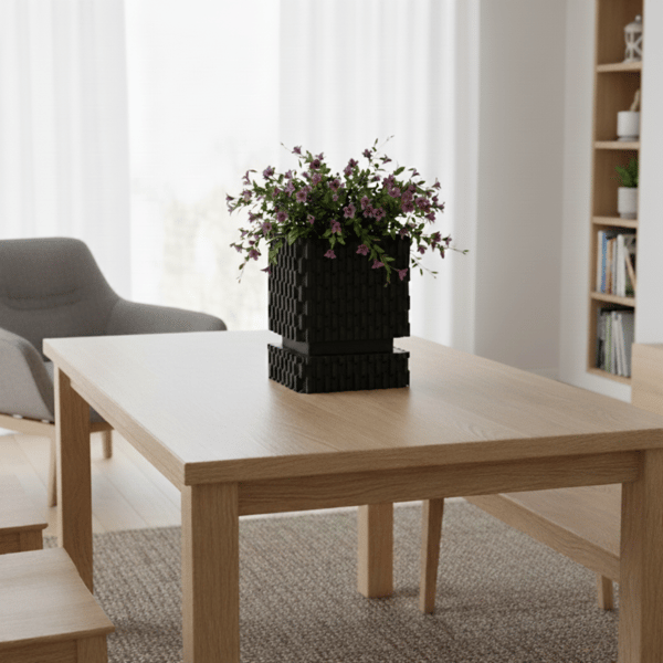 Moderne sort urtepotte med dræning og geometrisk låg