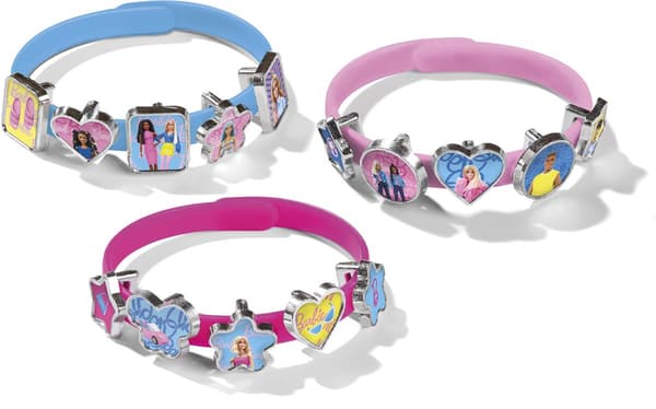 BARBIE 3 ARMBAND OCH 18 BERLOCKOR