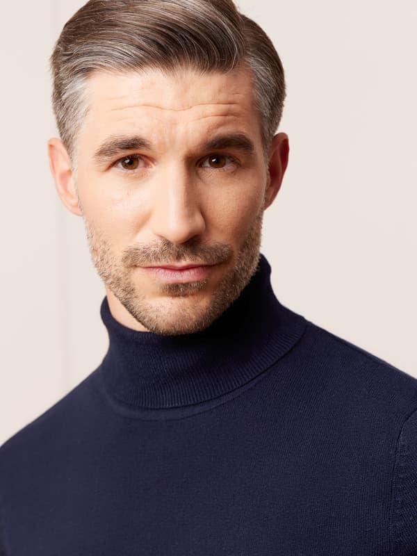 BRACKEN MARINEBLÅ TURTLENECK L