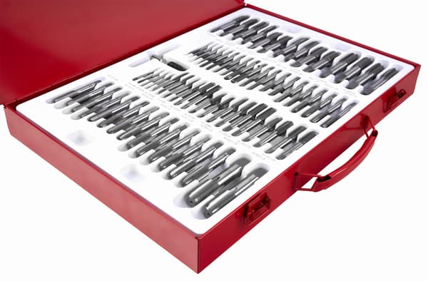 Kiertonastat ja kiertomutterit 110 kpl KD10250