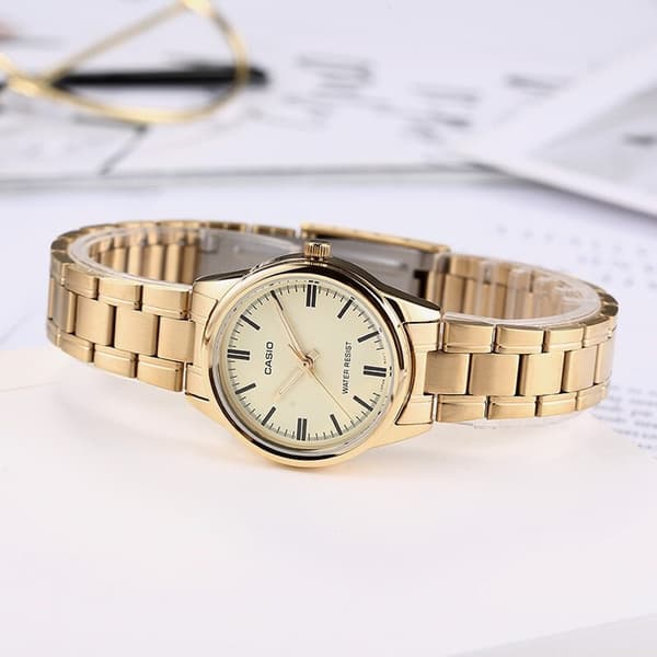 Damklocka CASIO LTP-V005G-9AUDF (zd586b) + Låda