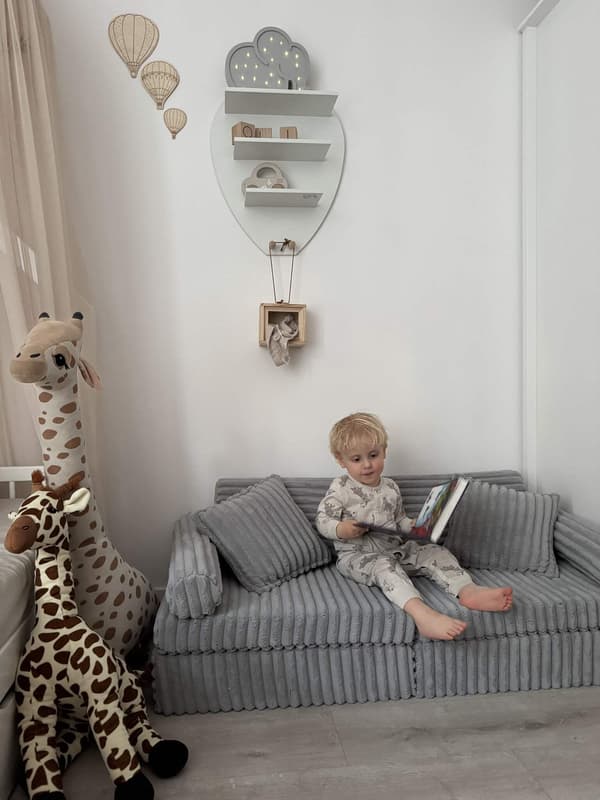 Lille hjul til den vaffelgrå sofa