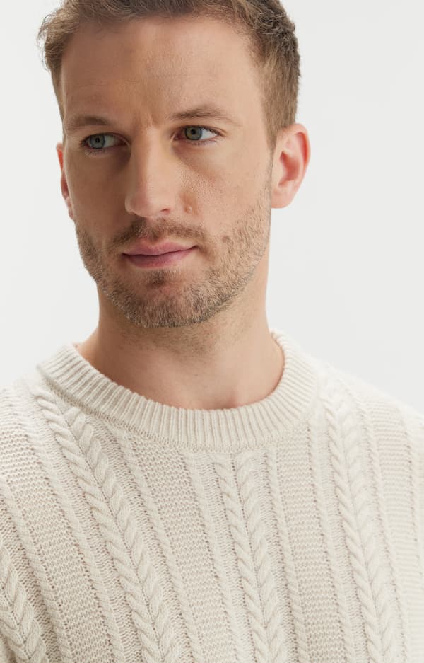 Kabelstrikket sweater M