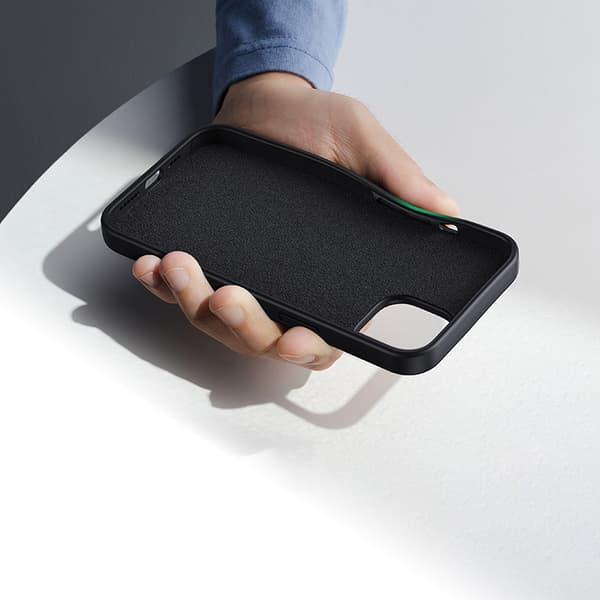 Flexibelt silikonfodral för iPhone 14 Plus Skyddsskal svart