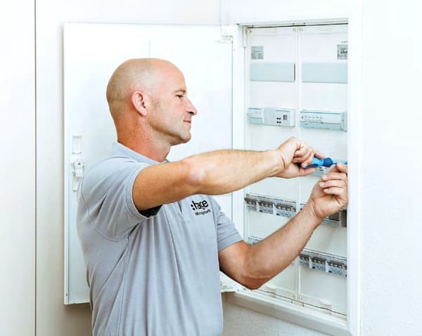 Afbryder Modulær afbryder 3P 63A 400V AC IP20 HAGER